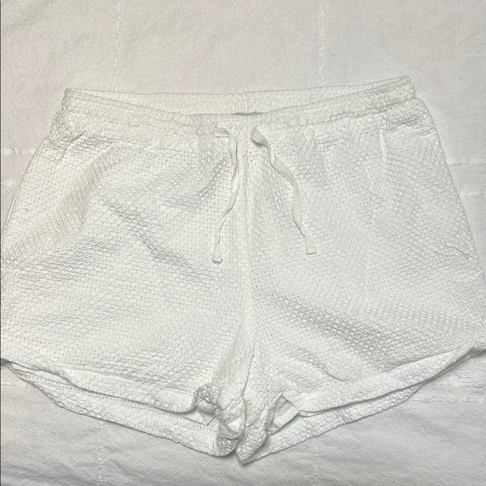 Women's White Textured Shorts